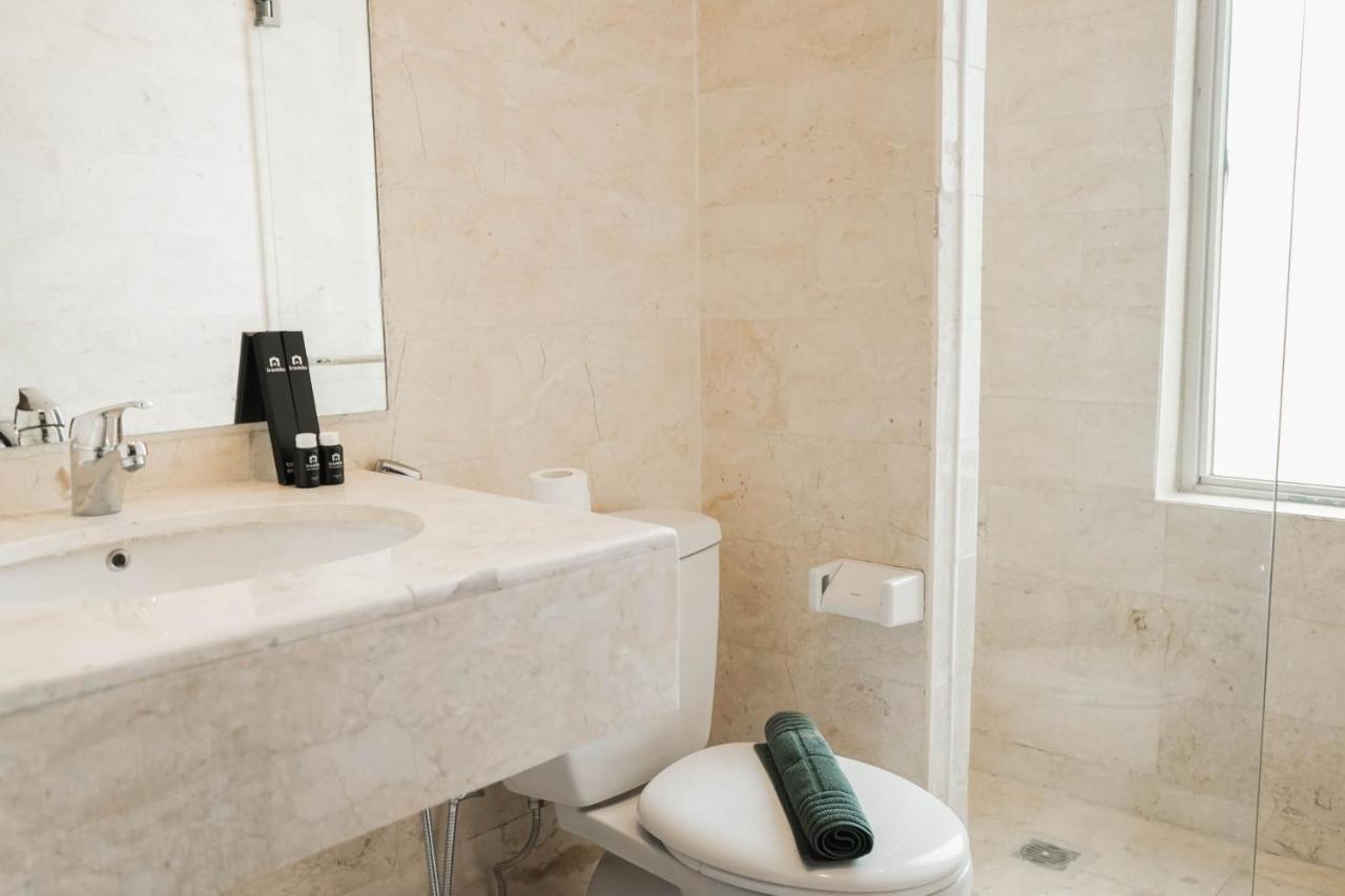Apartemen Exclusive 2br Empyreal The Epicentrum Kuningan By Travelio *